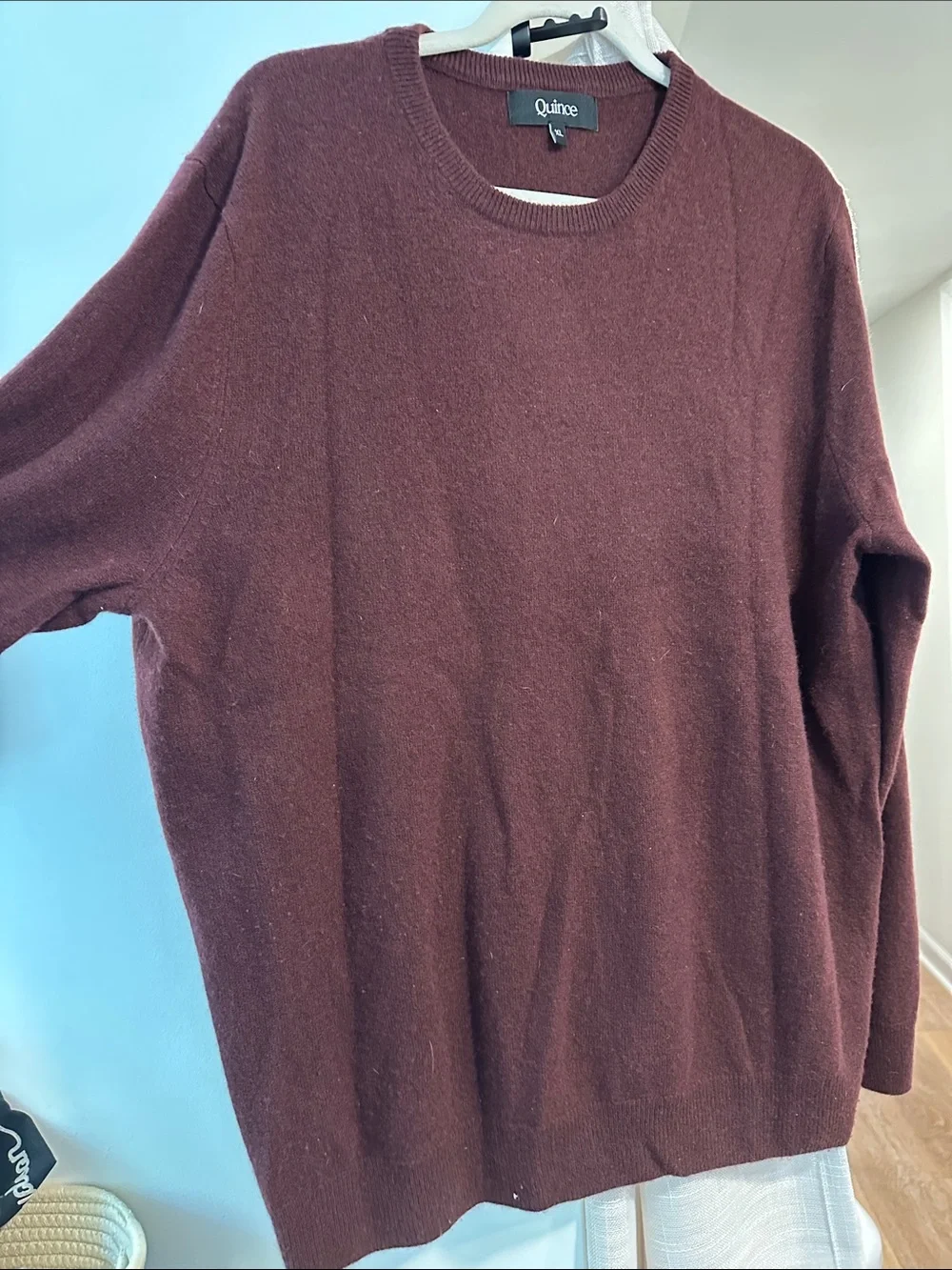 Quince maroon cashmere sweater - Picture 3 of 3